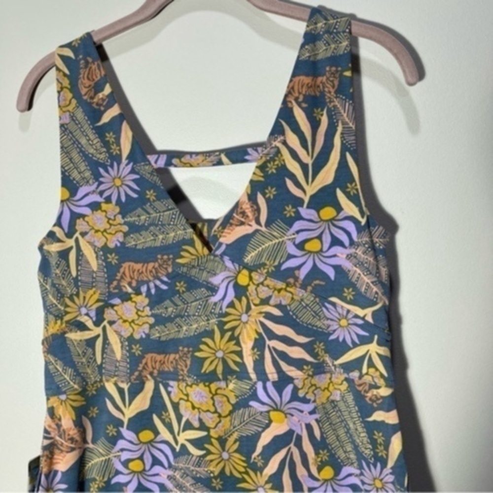 NWT Sherpa NEHA MIDI DRESS Size S Color HAZE TIGER FLORAL - Picture 7 of 16